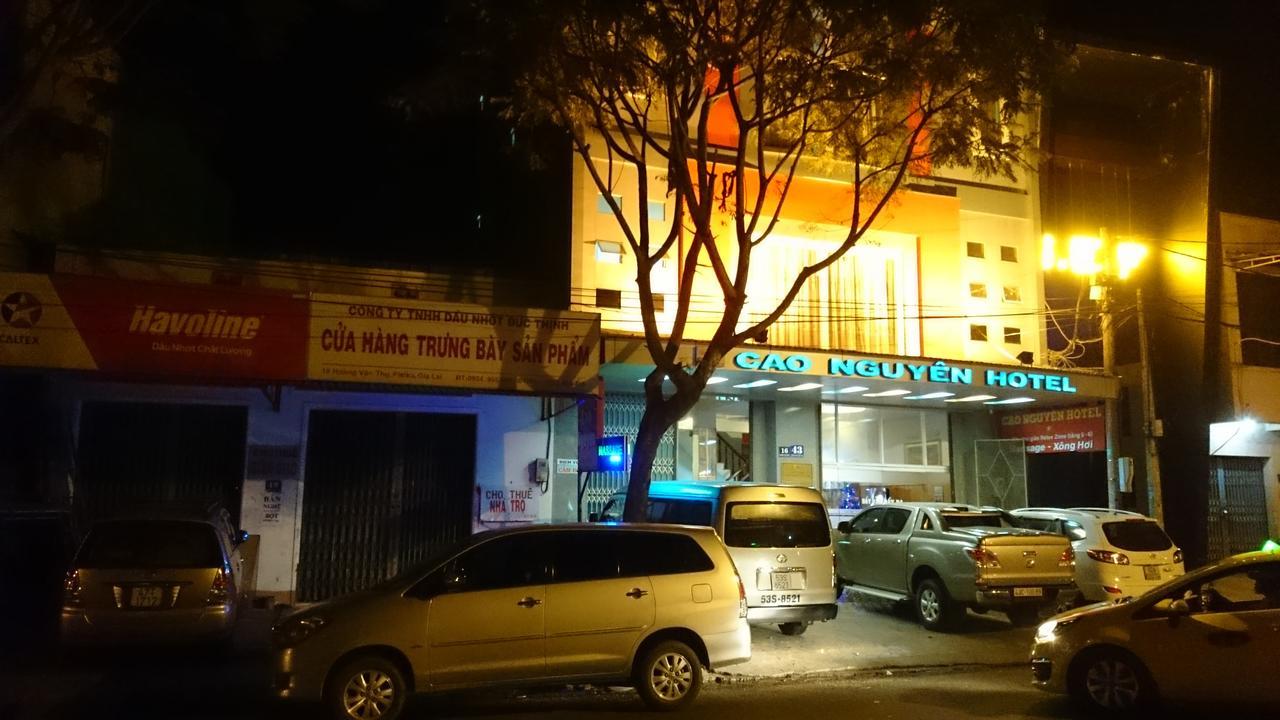 Cao Nguyen Hotel Pleiku Extérieur photo
