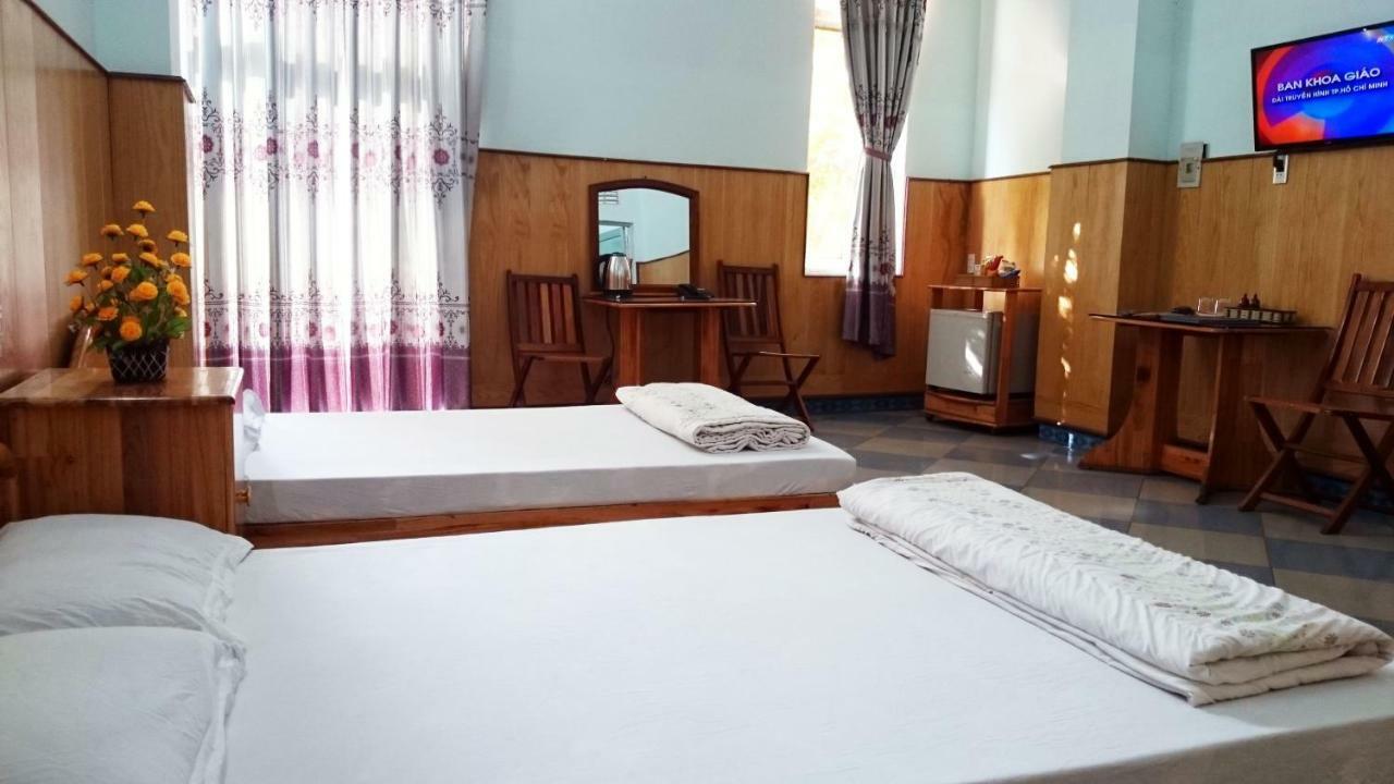 Cao Nguyen Hotel Pleiku Extérieur photo